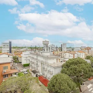 https://appartamento-piazza-mazzini.hotelslidodijesolo.com