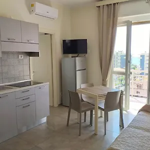 https://andoramare-apartments.hotelitalianriviera.com